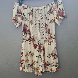 Juniors romper size small